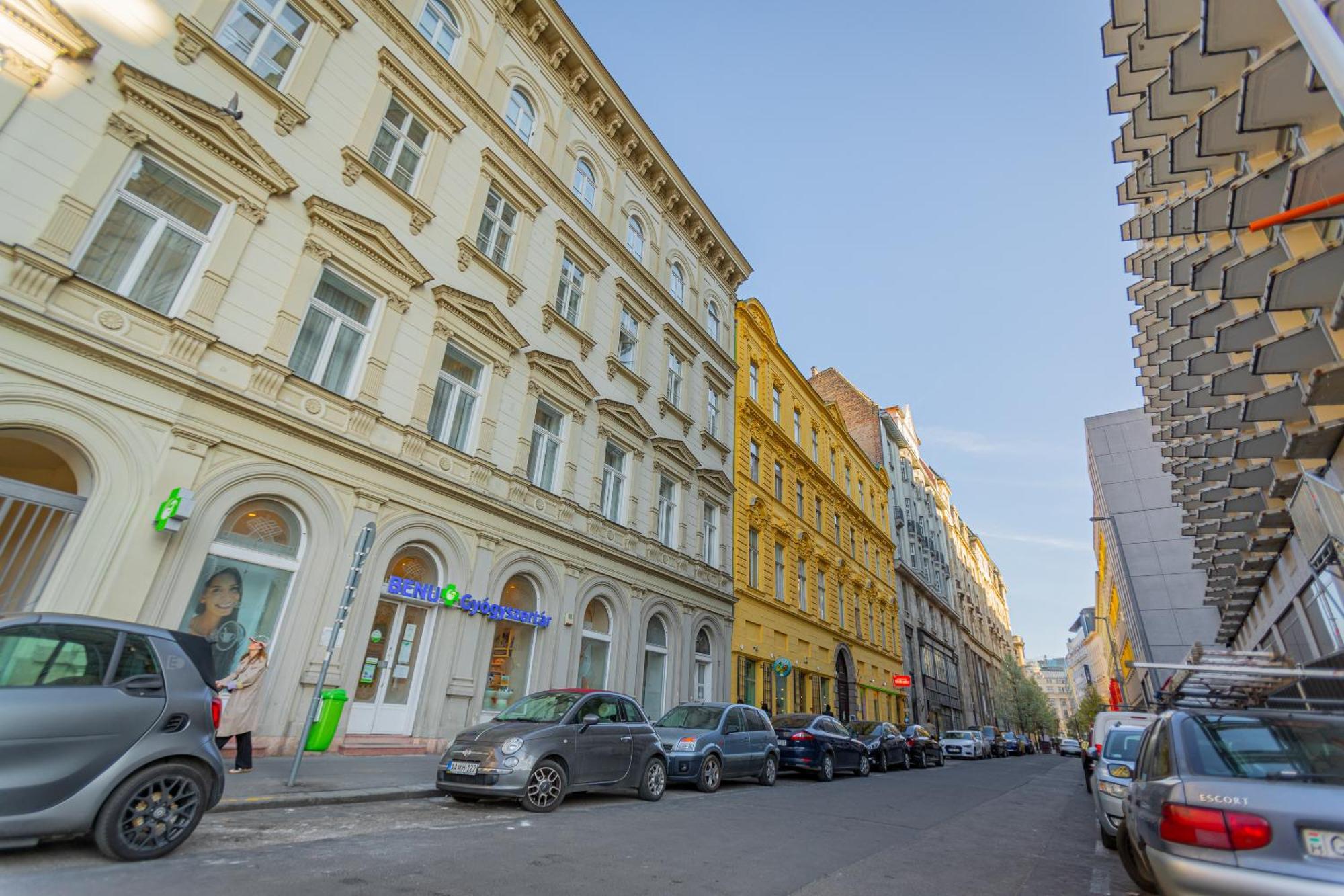 Dorotea - Cosy Home In The Heart Of Budapest Eksteriør billede